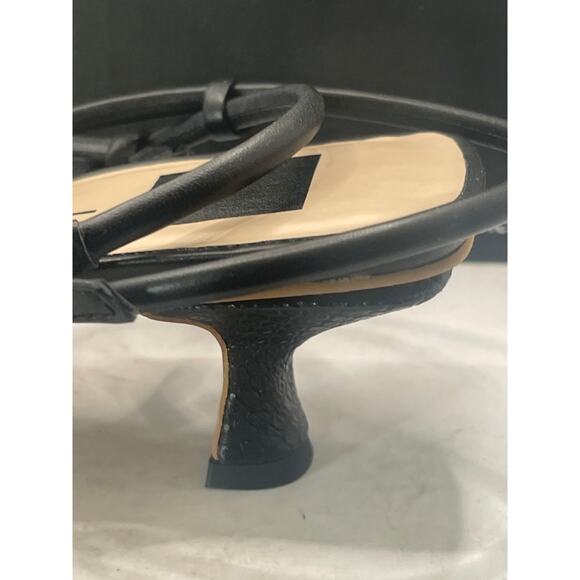 Size 7.5 Wide - Dolce Vita Bev Wide - Black